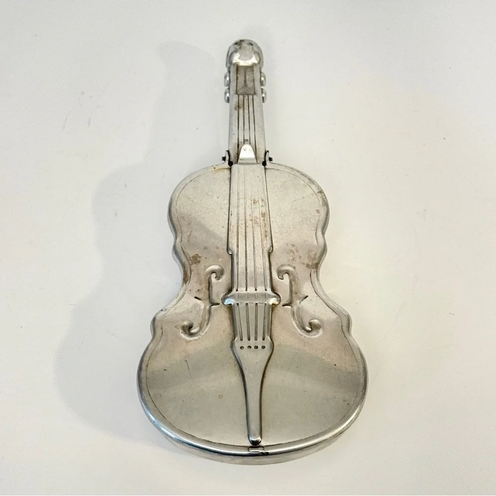 Vintage Mount Vernon Ware - Aluminum Violin Silent Butler